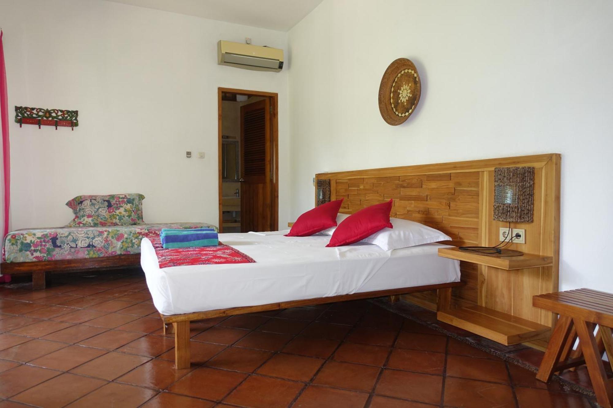 Villa Jati Mangsit Senggigi Esterno foto